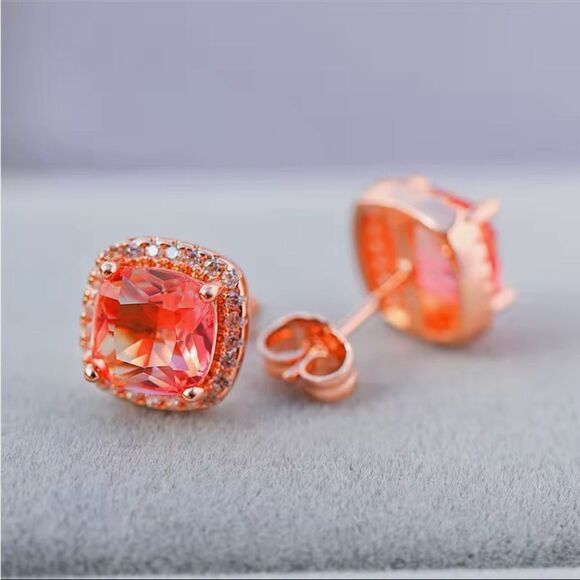 Rose Gold Champagne Diamond Studs New in gift box - Picture 2 of 2